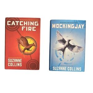 Books First Edition Catching Fire Sep 2009 Mockingjay Sept 2010 Suzanne Collins